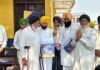 ਵਿਧਾਇਕ ਲਖਬੀਰ ਸਿੰਘ ਰਾਏ ਨੇ ਪਿੰਡ ਰਿਉਣਾ ਉੱਚਾ ਸਮੇਤ ਵੱਖ-ਵੱਖ ਪਿੰਡਾਂ ਵਿਖੇ ‘ਮੇਰਾ ਘਰ ਮੇਰੇ ਨਾਮ’ ਸਕੀਮ ਤਹਿਤ ਯੋਗ ਲਾਭਪਾਤਰੀਆਂ ਨੂੰ ਮਾਲਕਾਨਾ ਹੱਕਾਂ ਦੇ ਕਾਗਜ਼ਾਤ ਵੰਡੇ